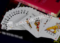 Χαρακτηρισμένες κάρτες παιχνιδιού εγγράφου βασιλιάδων χαρτοπαικτικών λεσχών παίκτης με το μέγεθος γεφυρών